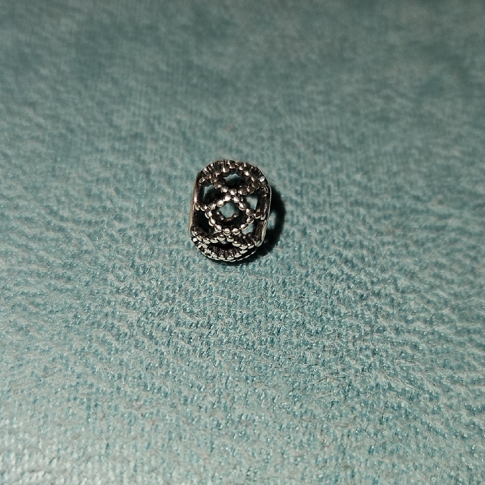 Pandora Elegant Silver Charm